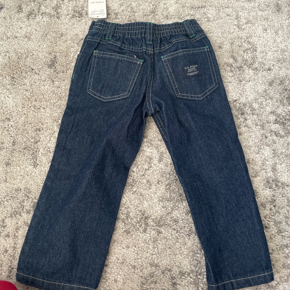 cute polo pants! love love them! so cute to wear anywhere!! brand new too!!